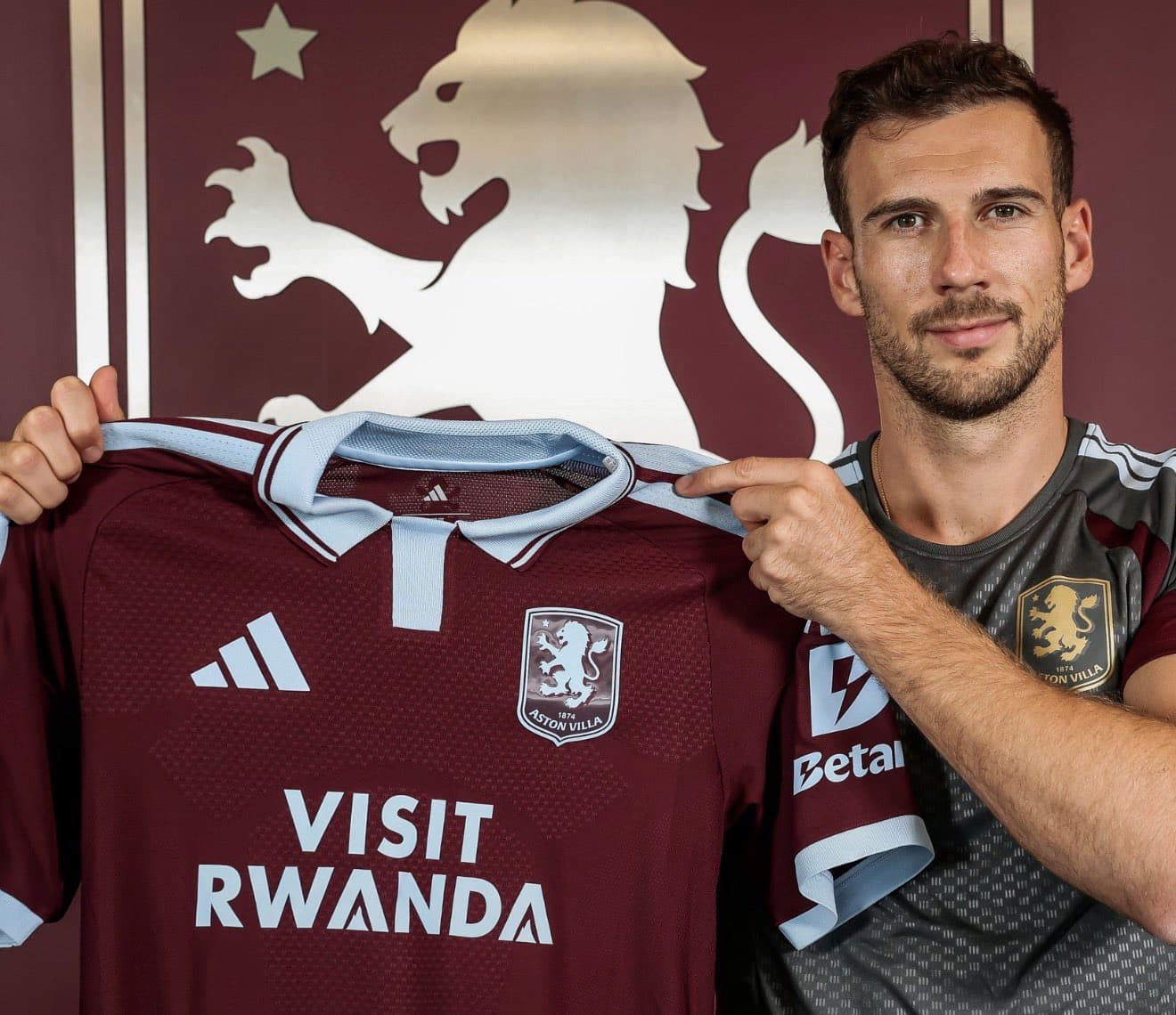 Leon Goretzka Ruled Out Until October