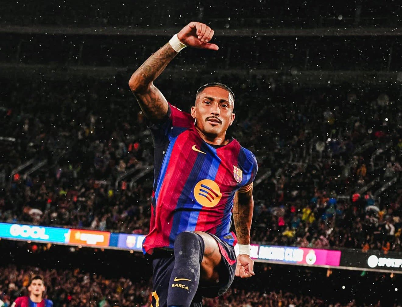 Raphinha Agrees New Four-Year Contract Extension with Barcelona