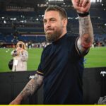 AS Roma Sacks Daniele de Rossi