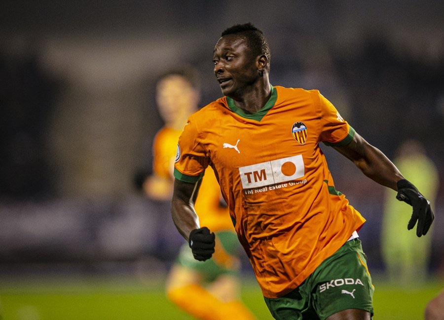 Super Eagles Striker, Umar Sadiq Scores on Valencia Debut