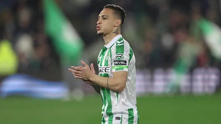 Antony Finds Happiness and Expression at Real Betis Amidst Loan Spell