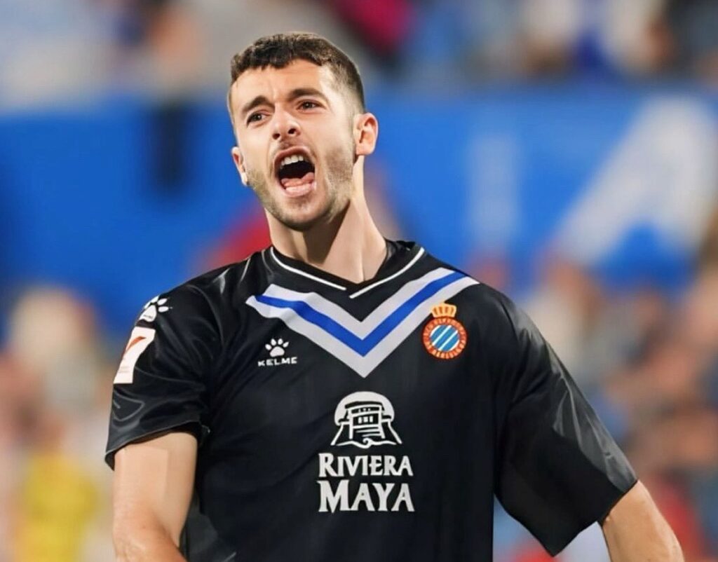 Barcelona Closing in on Long-Term Deal for Joan García