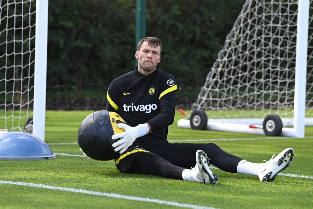 Marcus Bettinelli Leaves Chelsea to Join Manchester City as New Third Goalkeeper