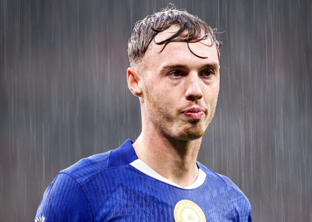 Cole Palmer Suffers Fractured Toe in Home Mishap