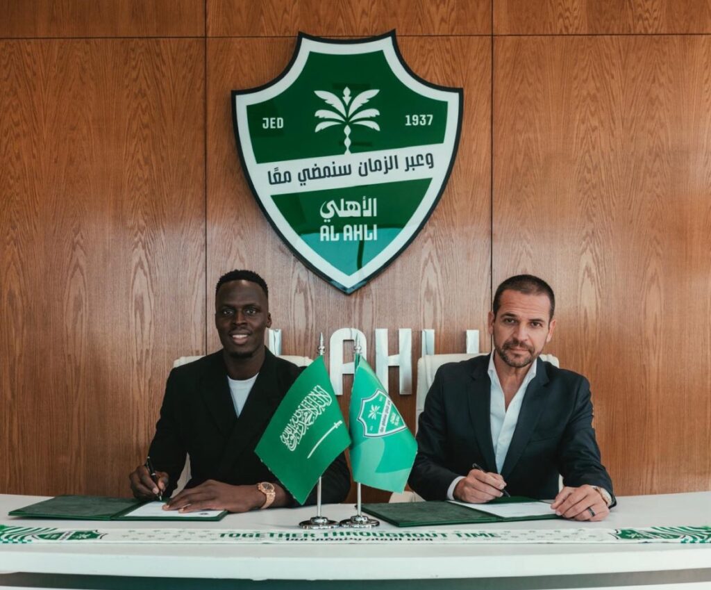 Édouard Mendy Extends Al Ahli Stay Until June 2028