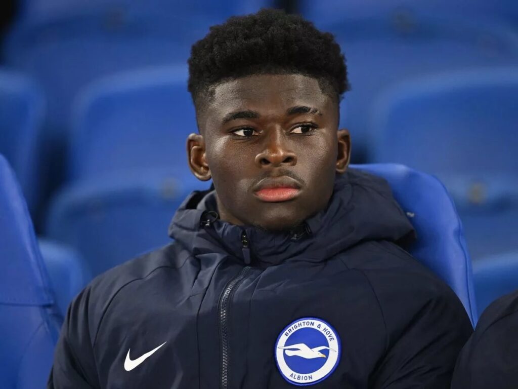 Carlos Baleba Admits “Pressure” Amid Man Utd Links