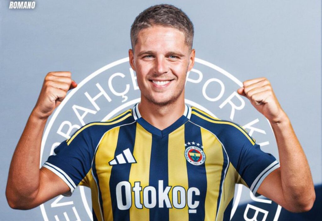 Fenerbahçe Secure Midfield Maestro Joey Veerman