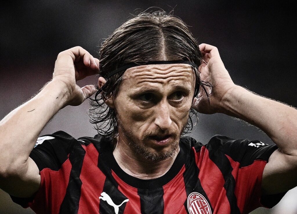Luka Modrić to Undergo Surgery After Suffering Facial Fracture